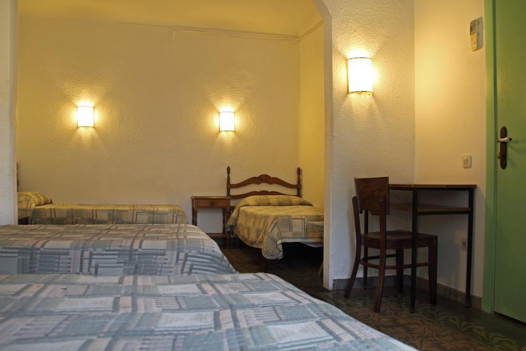 Hotel Peninsular Barcelona Luaran gambar