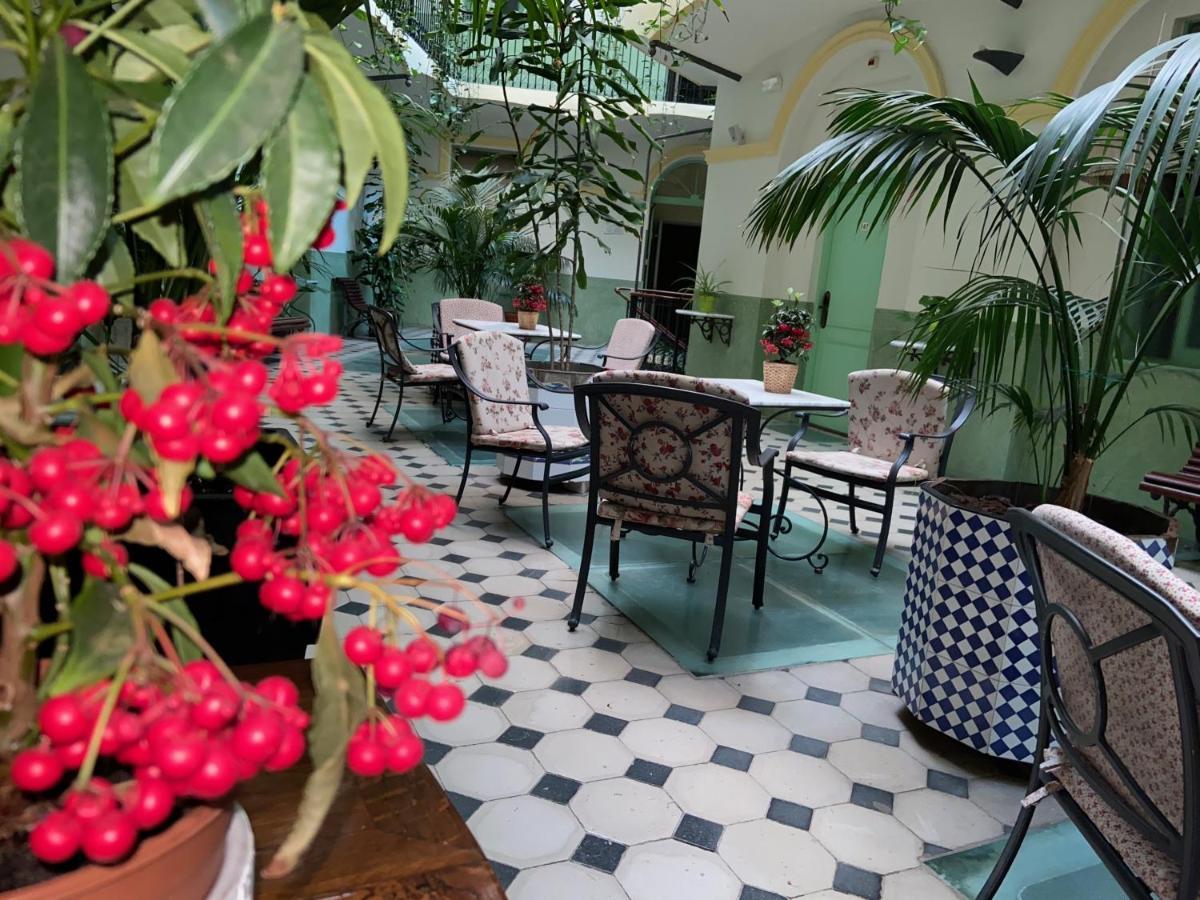 Hotel Peninsular Barcelona Luaran gambar