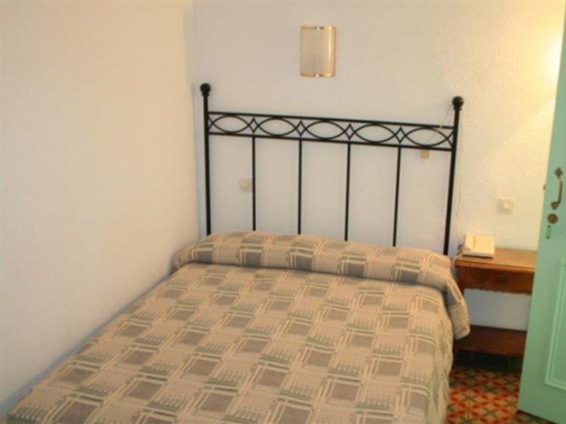 Hotel Peninsular Barcelona Luaran gambar